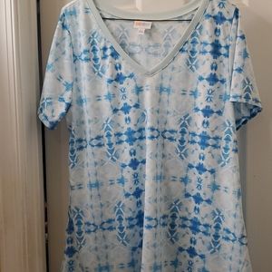 Lularoe large Christy tee